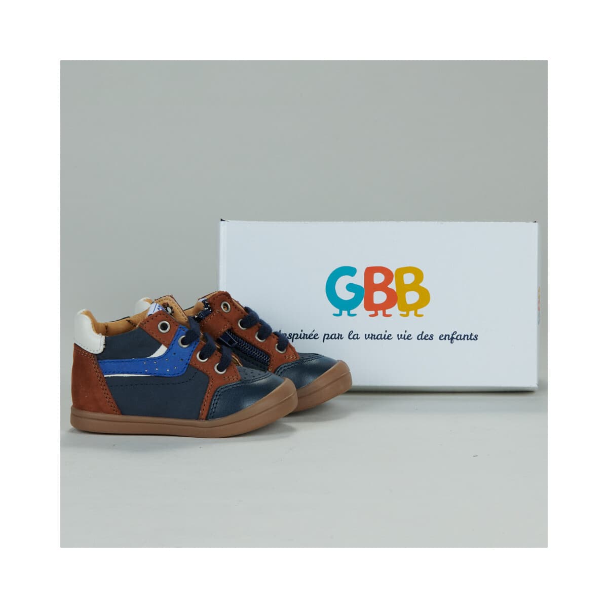 Ψηλά Sneakers GBB -