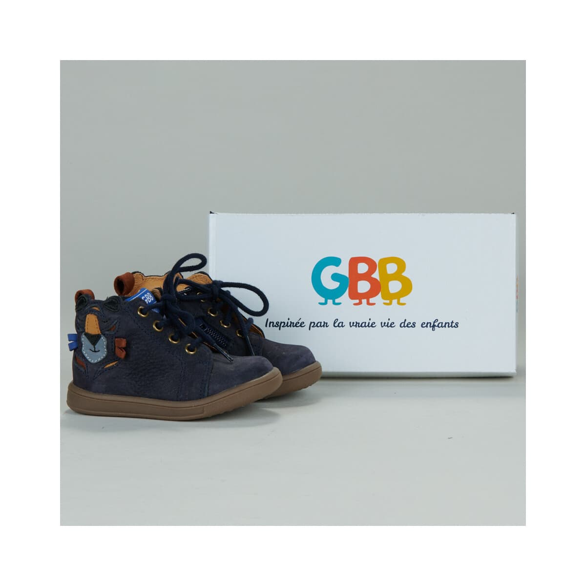 Ψηλά Sneakers GBB -