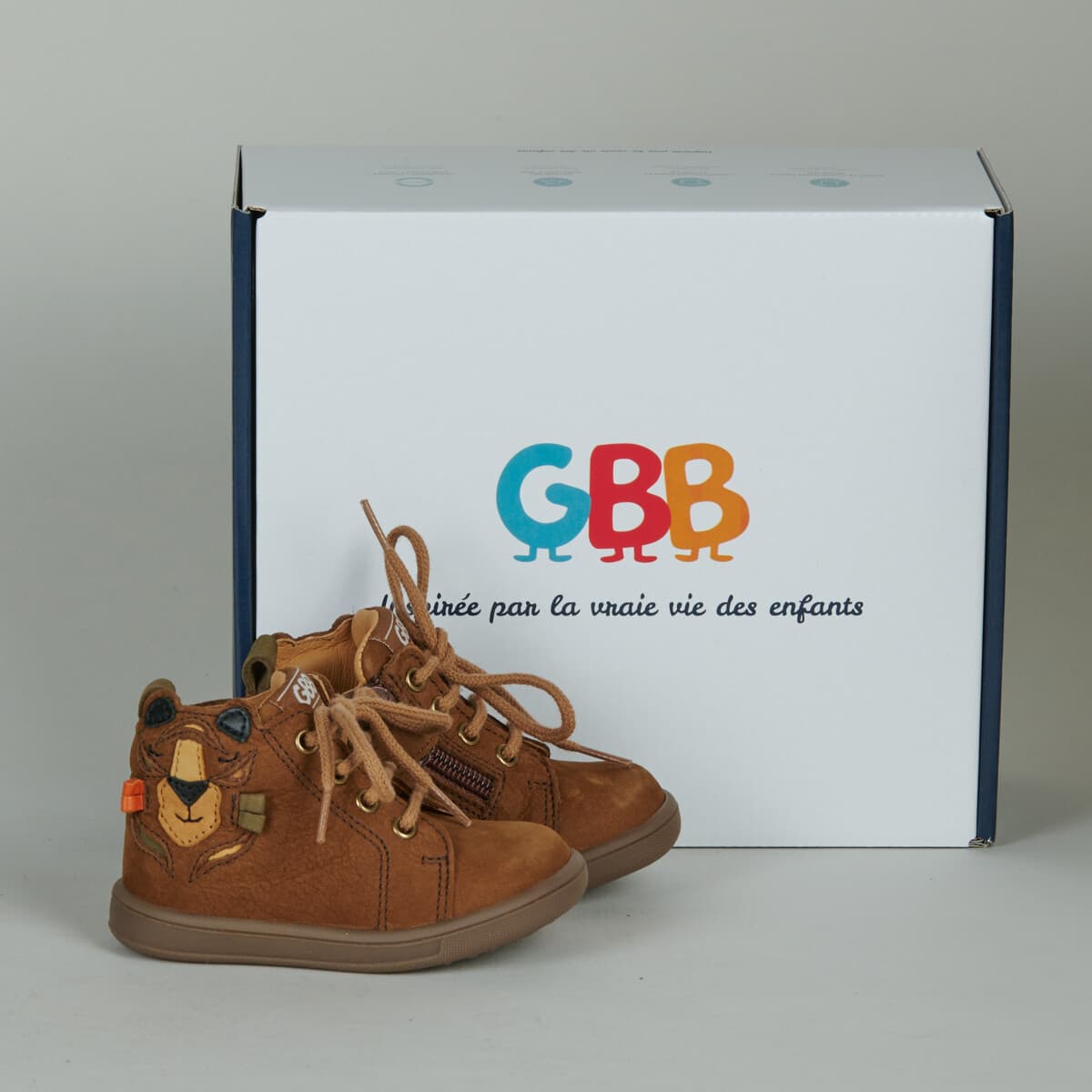 Ψηλά Sneakers GBB -