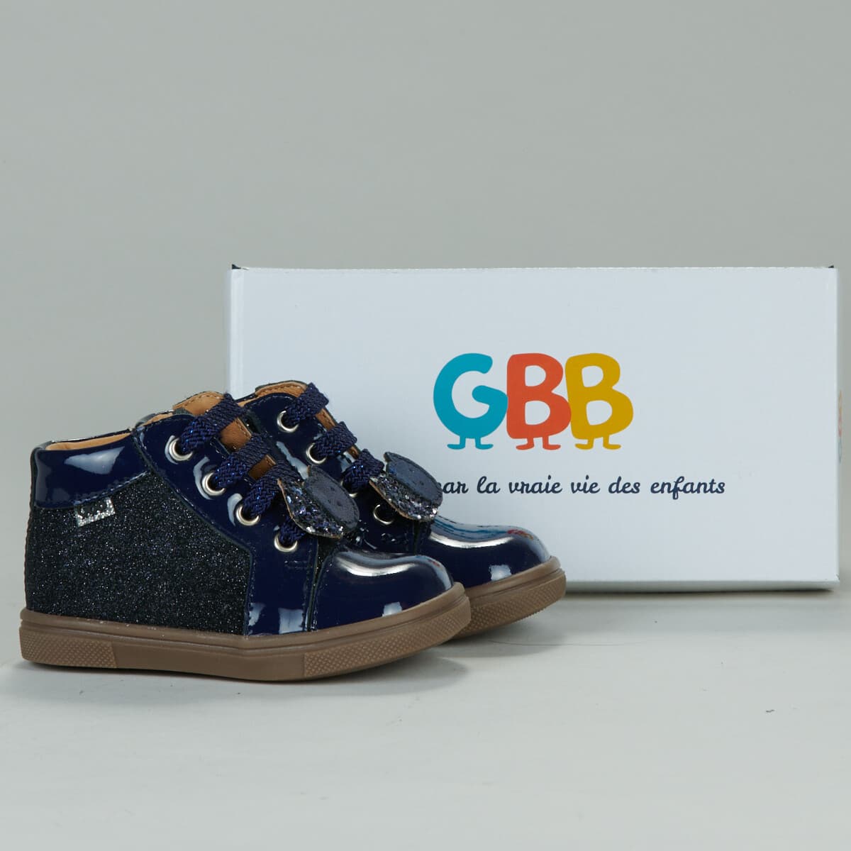 Ψηλά Sneakers GBB -