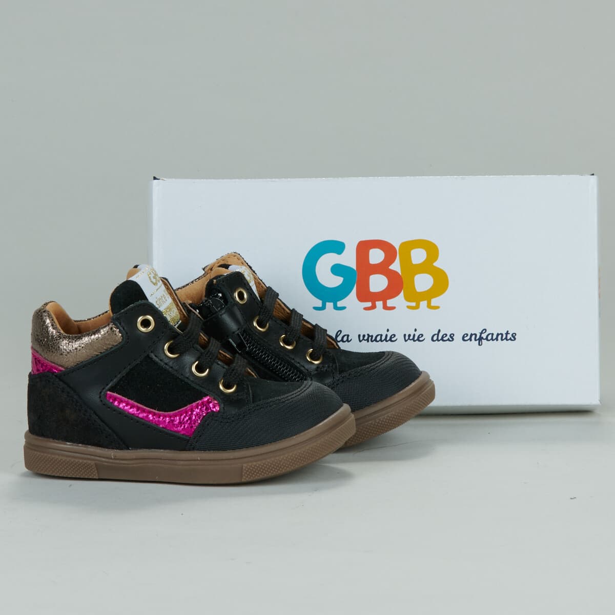 Ψηλά Sneakers GBB -