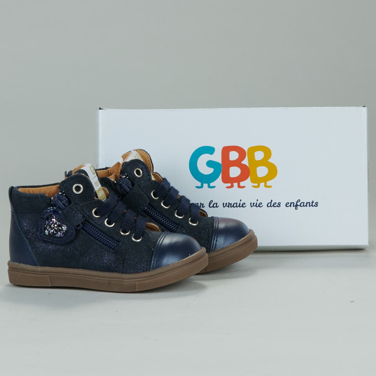 Ψηλά Sneakers GBB -