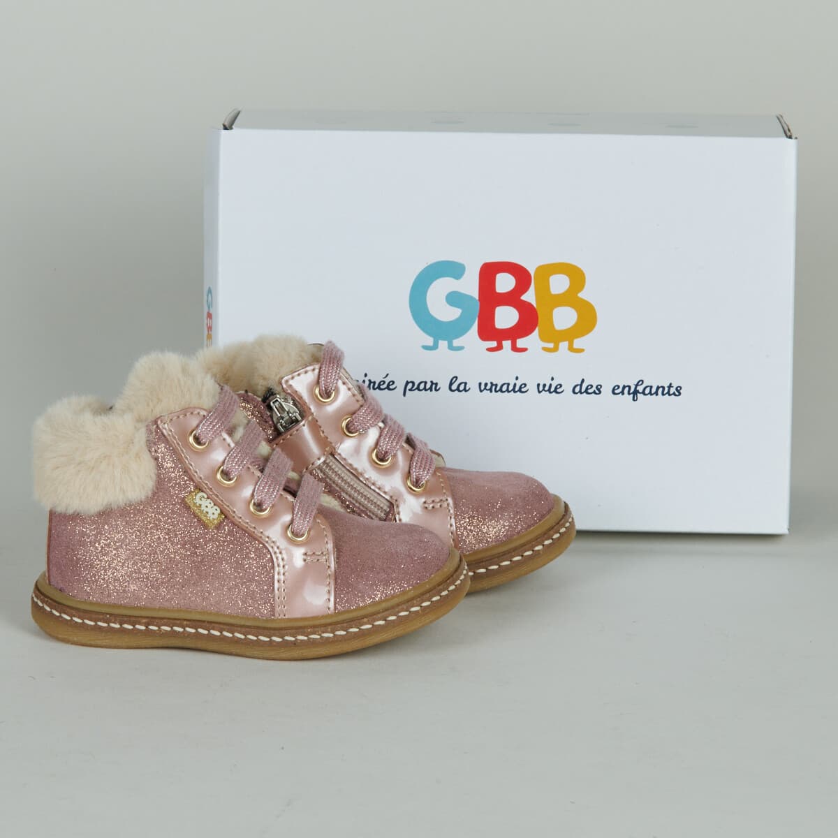Ψηλά Sneakers GBB -