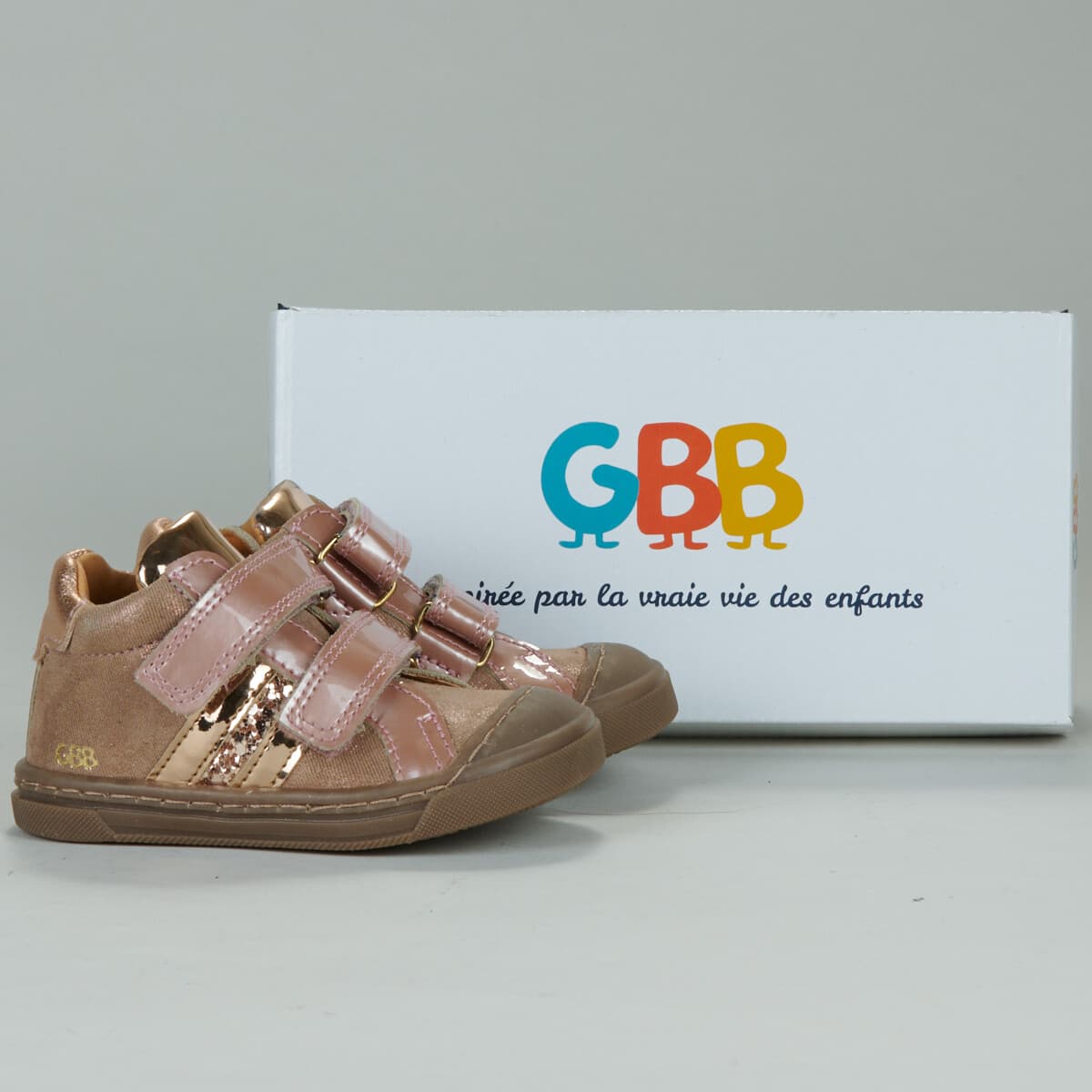 Ψηλά Sneakers GBB -