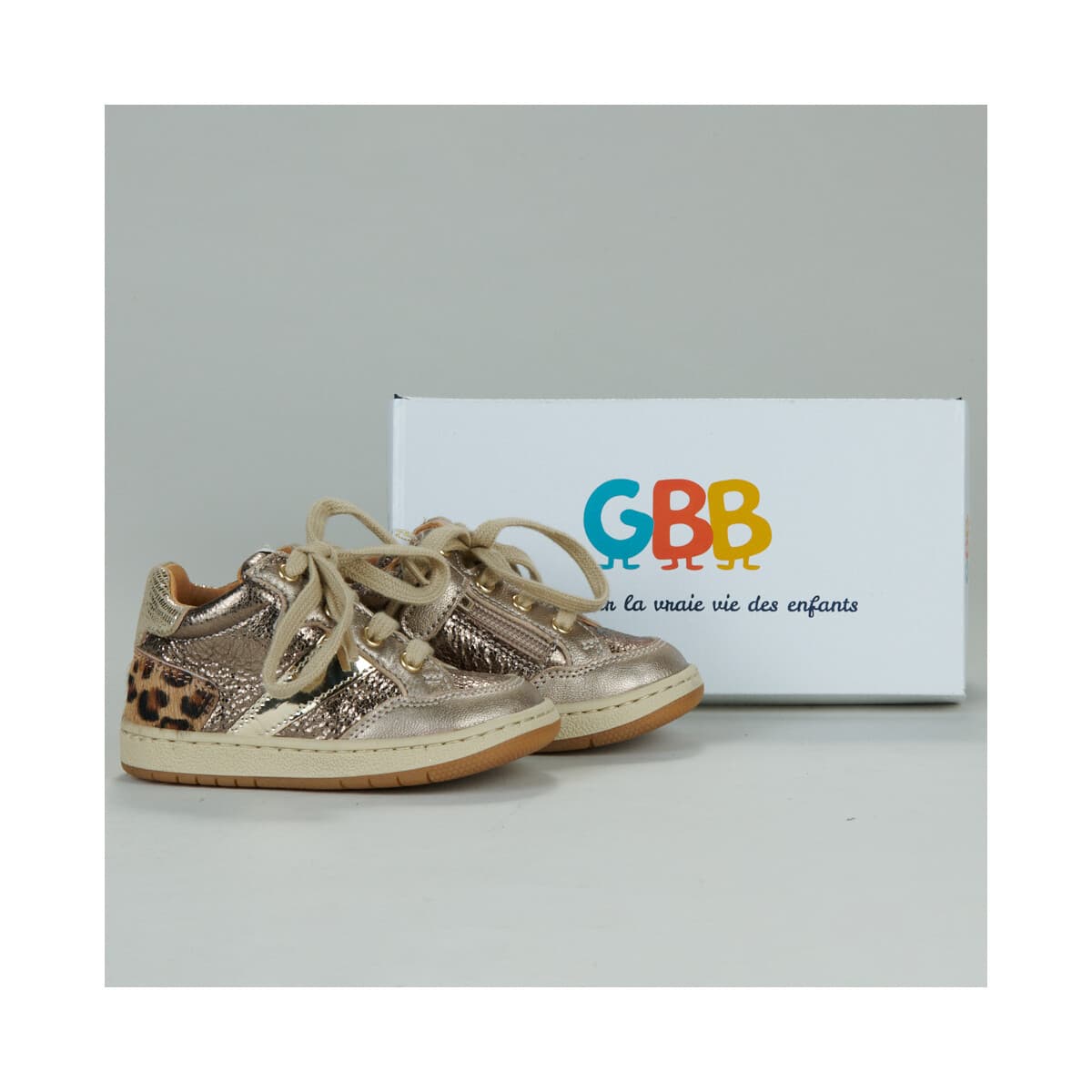 Ψηλά Sneakers GBB -