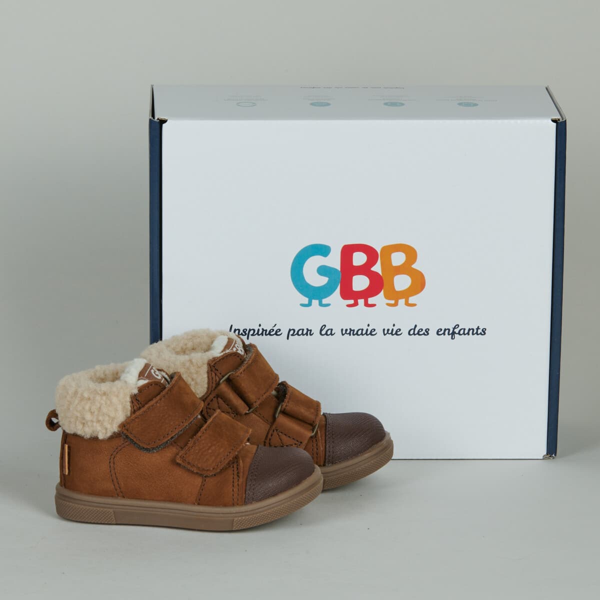 Ψηλά Sneakers GBB -