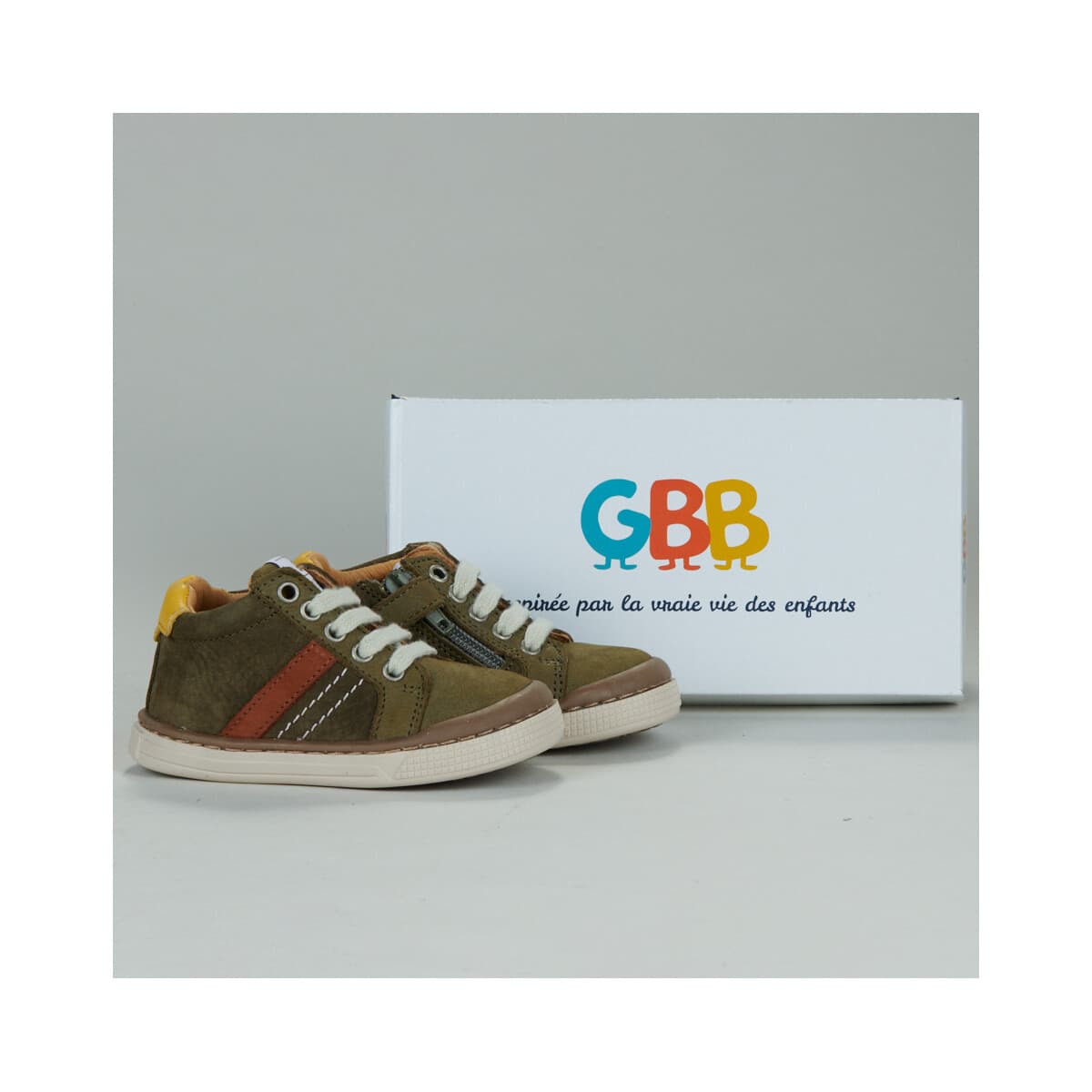 Ψηλά Sneakers GBB -