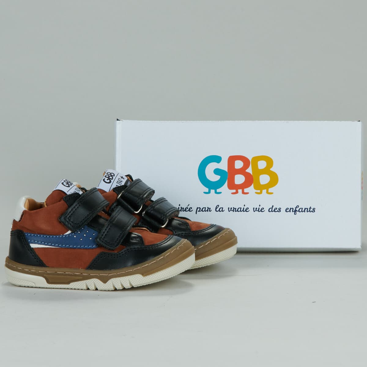 Ψηλά Sneakers GBB -