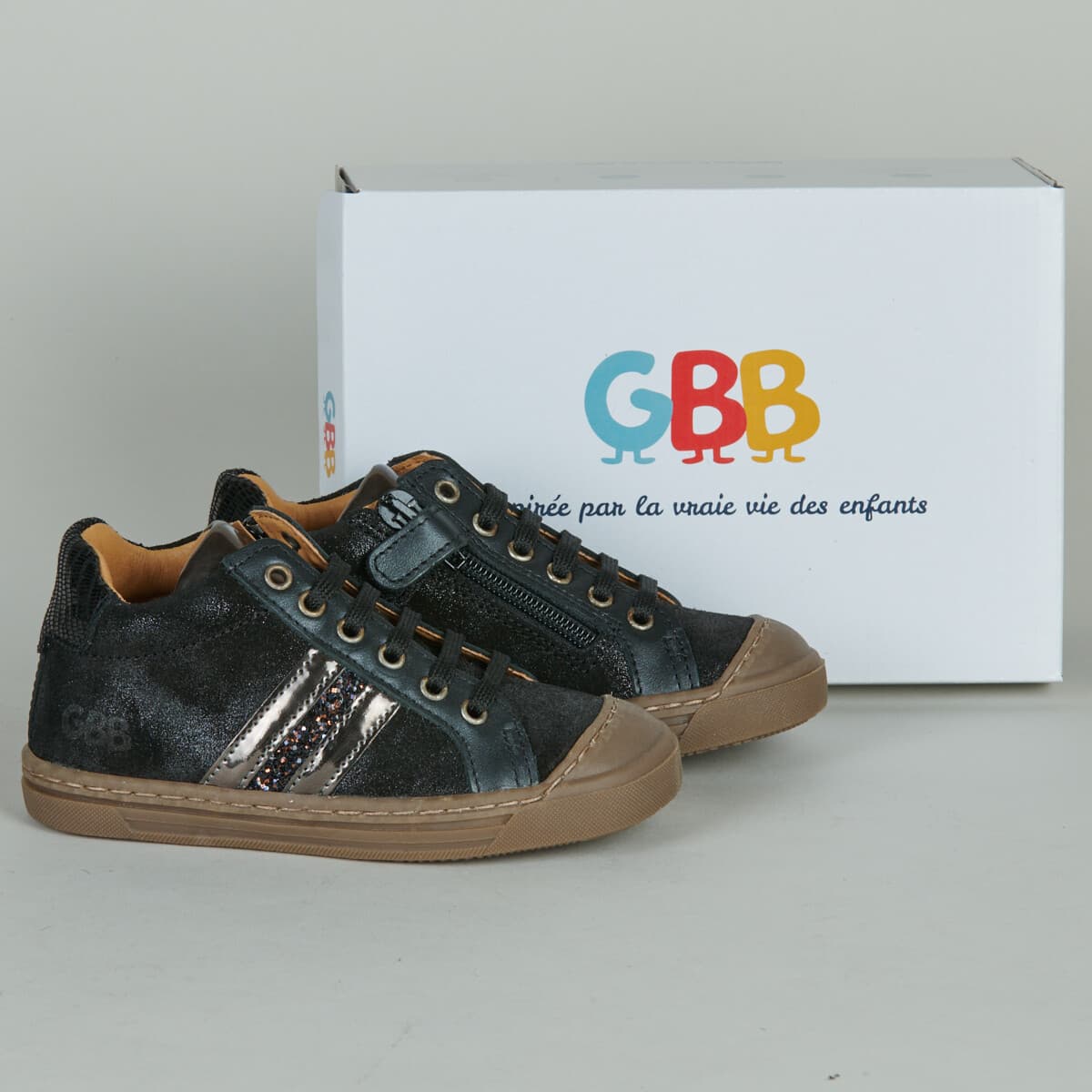 Ψηλά Sneakers GBB -