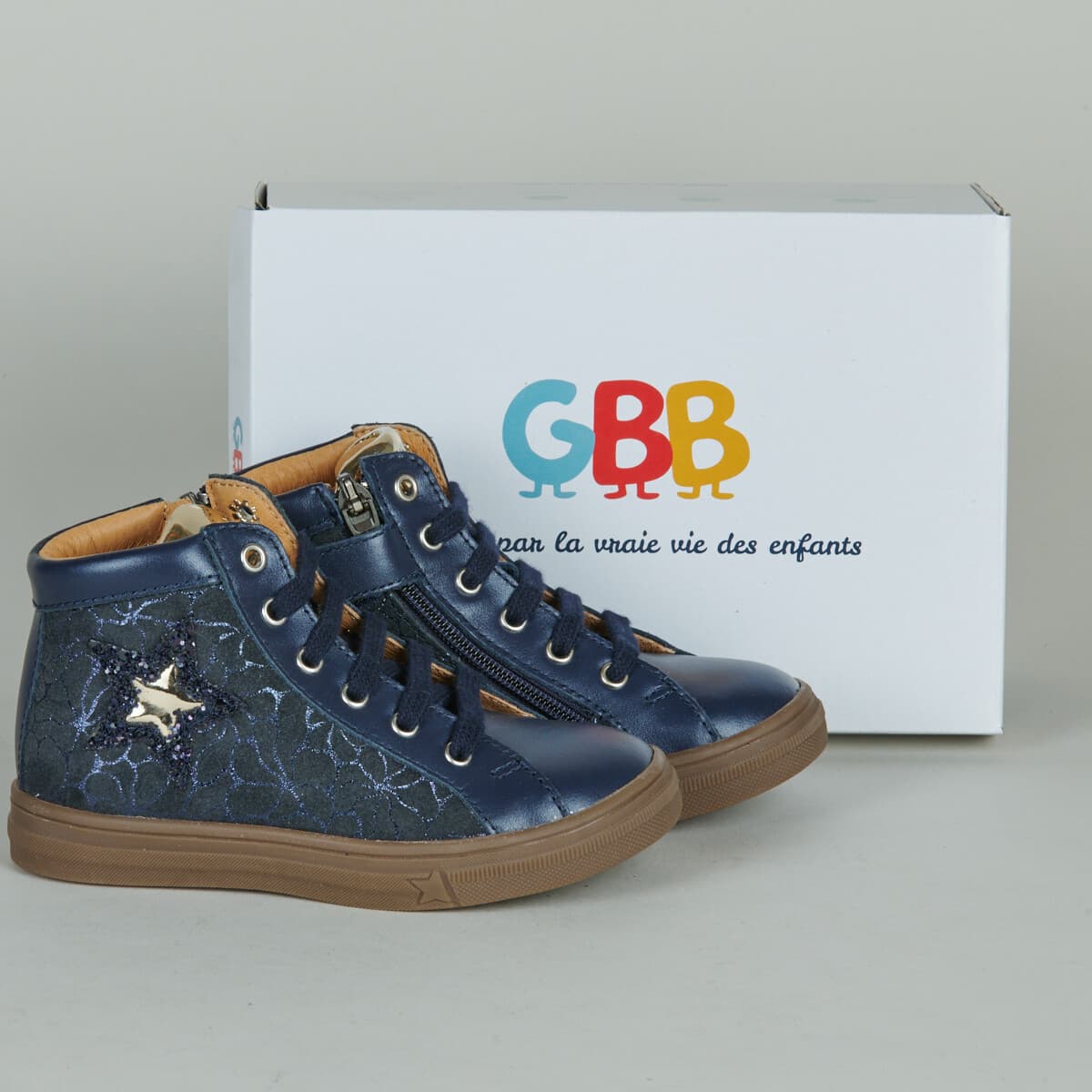 Ψηλά Sneakers GBB -