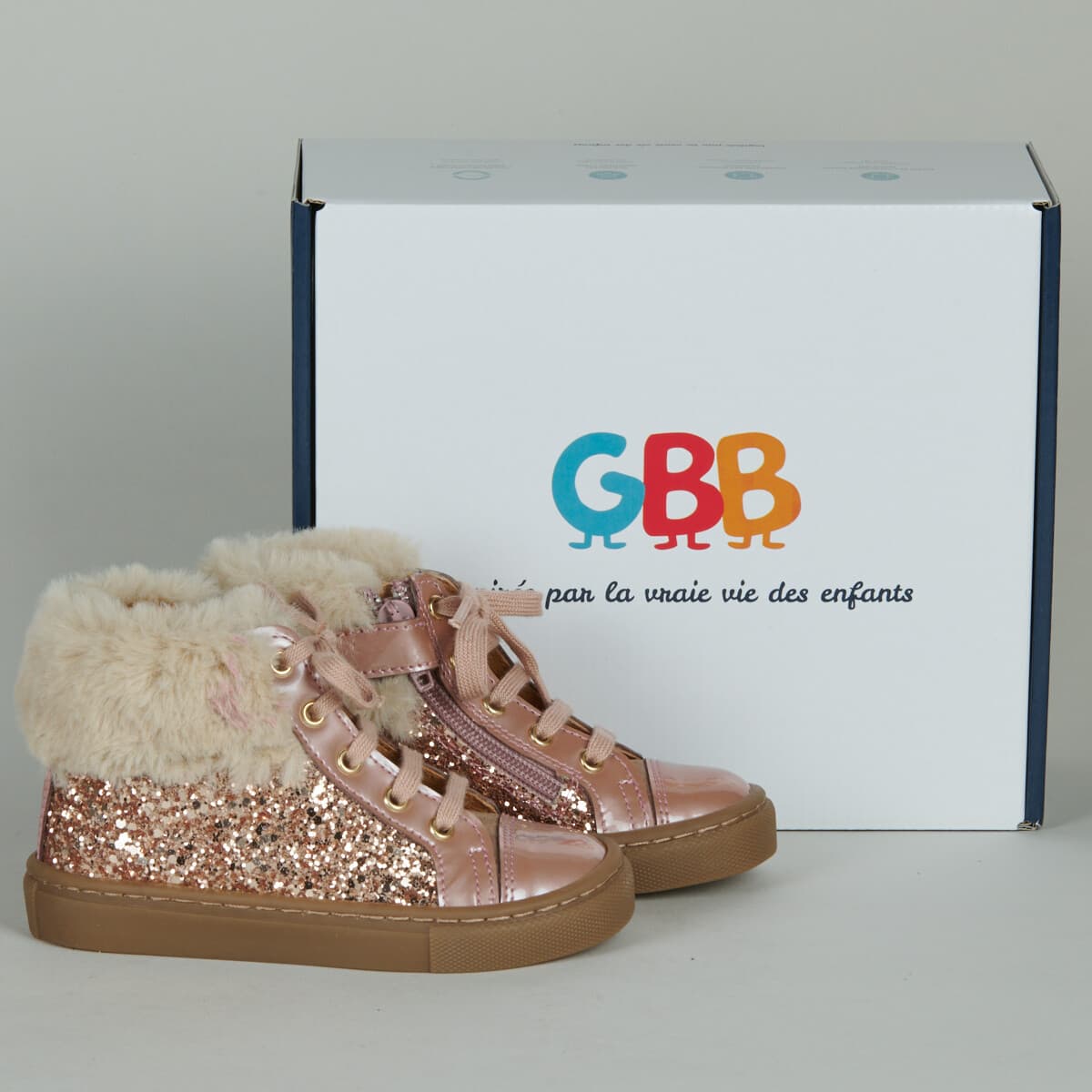Ψηλά Sneakers GBB -
