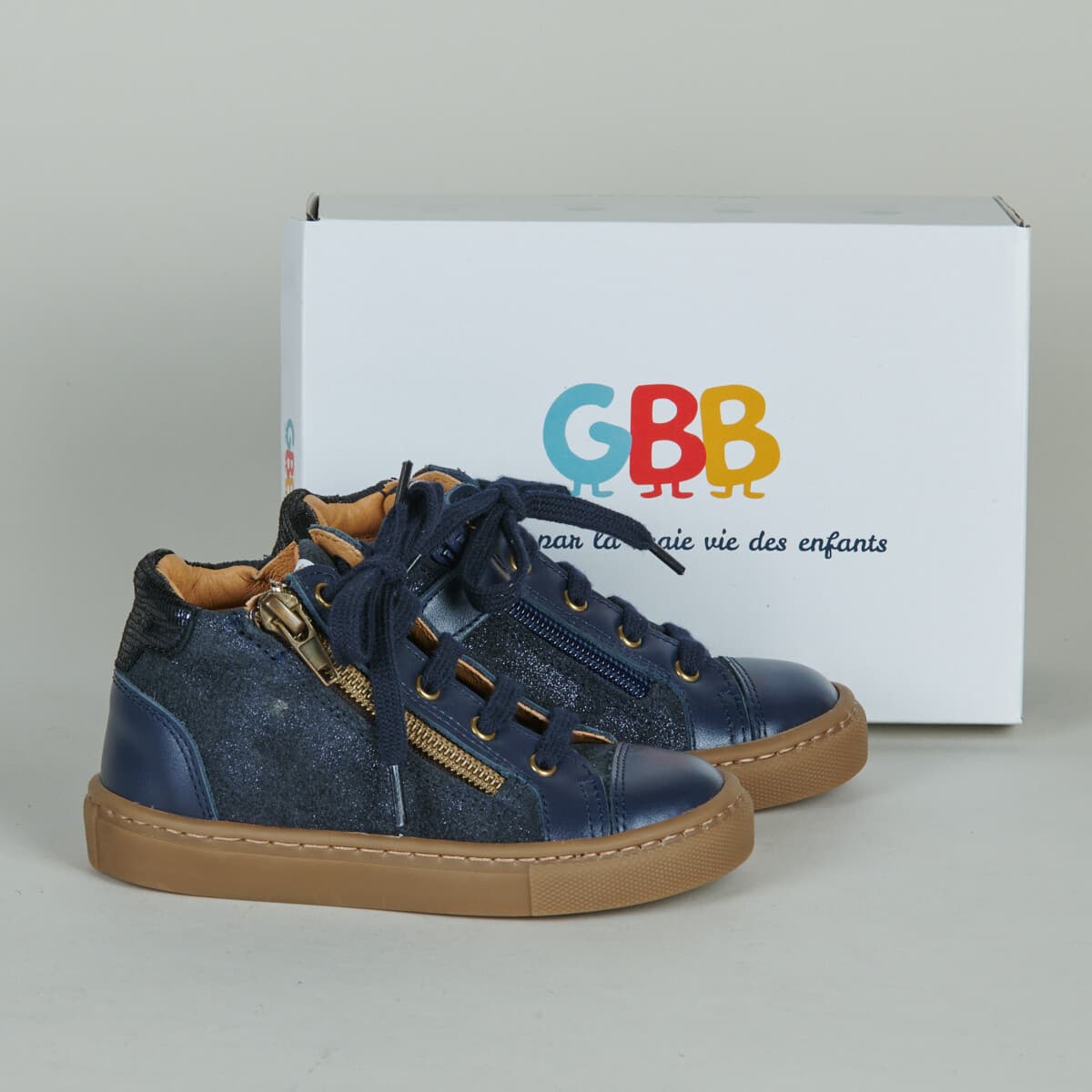 Ψηλά Sneakers GBB -
