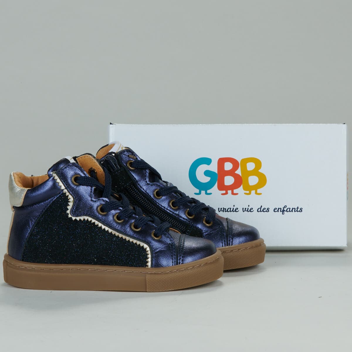 Ψηλά Sneakers GBB -