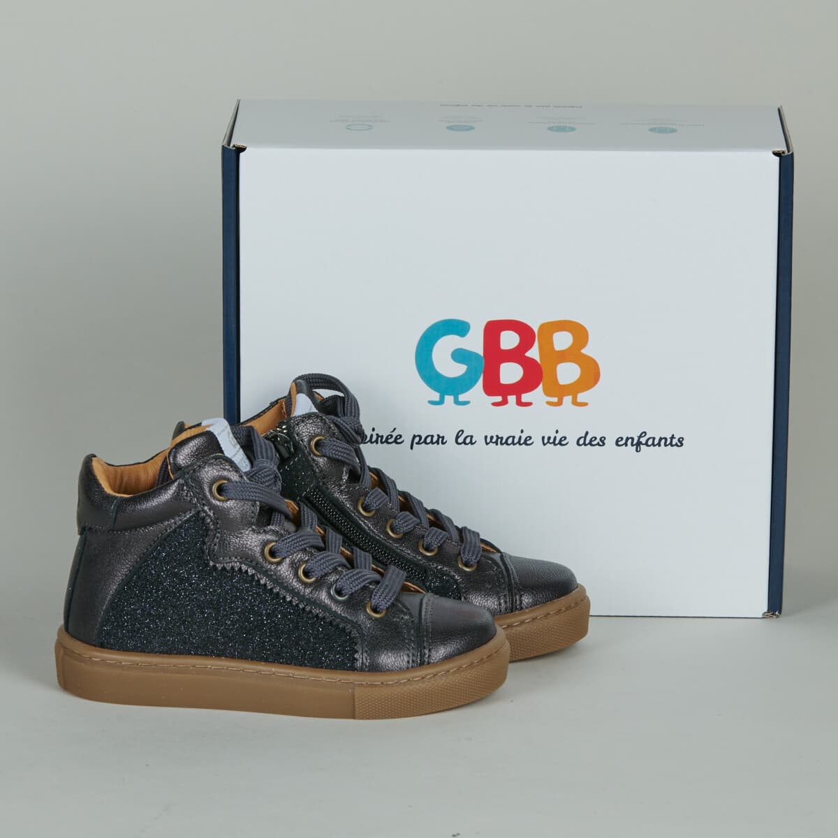 Ψηλά Sneakers GBB -
