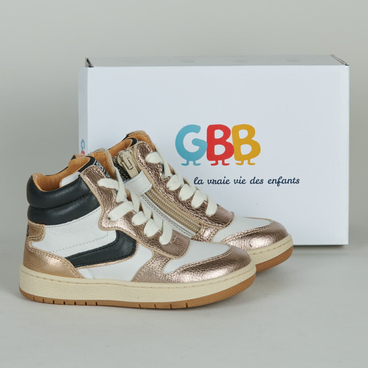 Ψηλά Sneakers GBB -