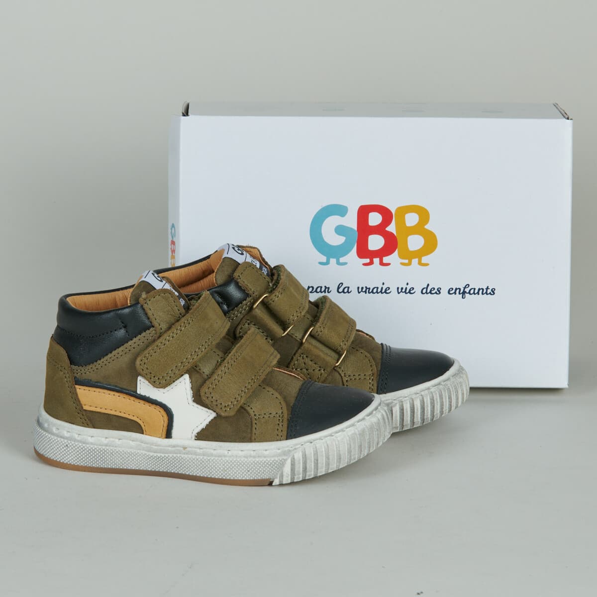 Ψηλά Sneakers GBB -