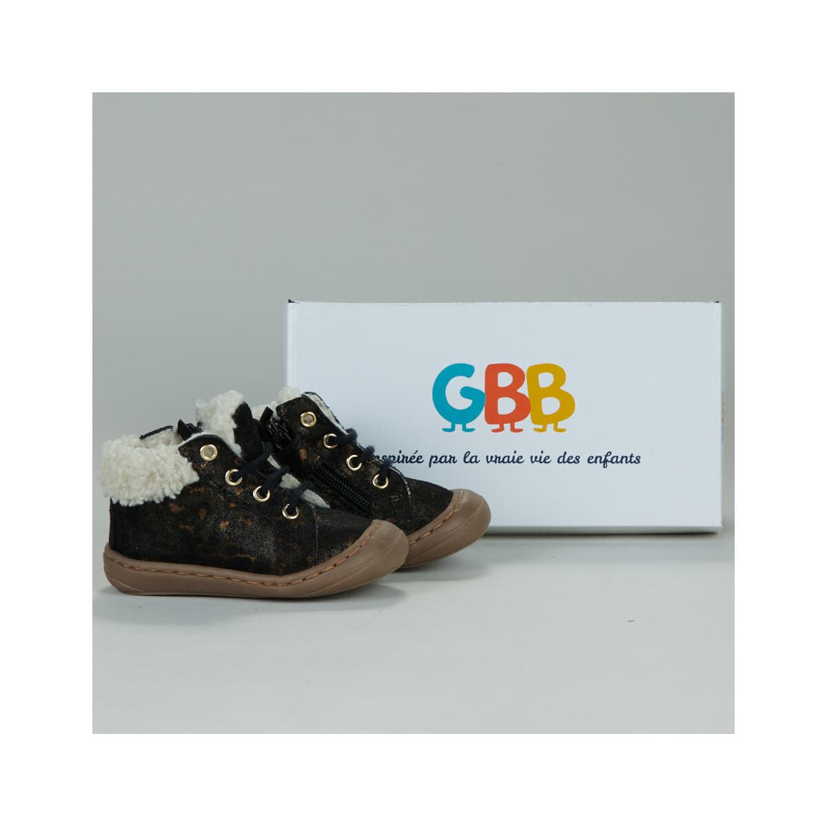 Ψηλά Sneakers GBB -