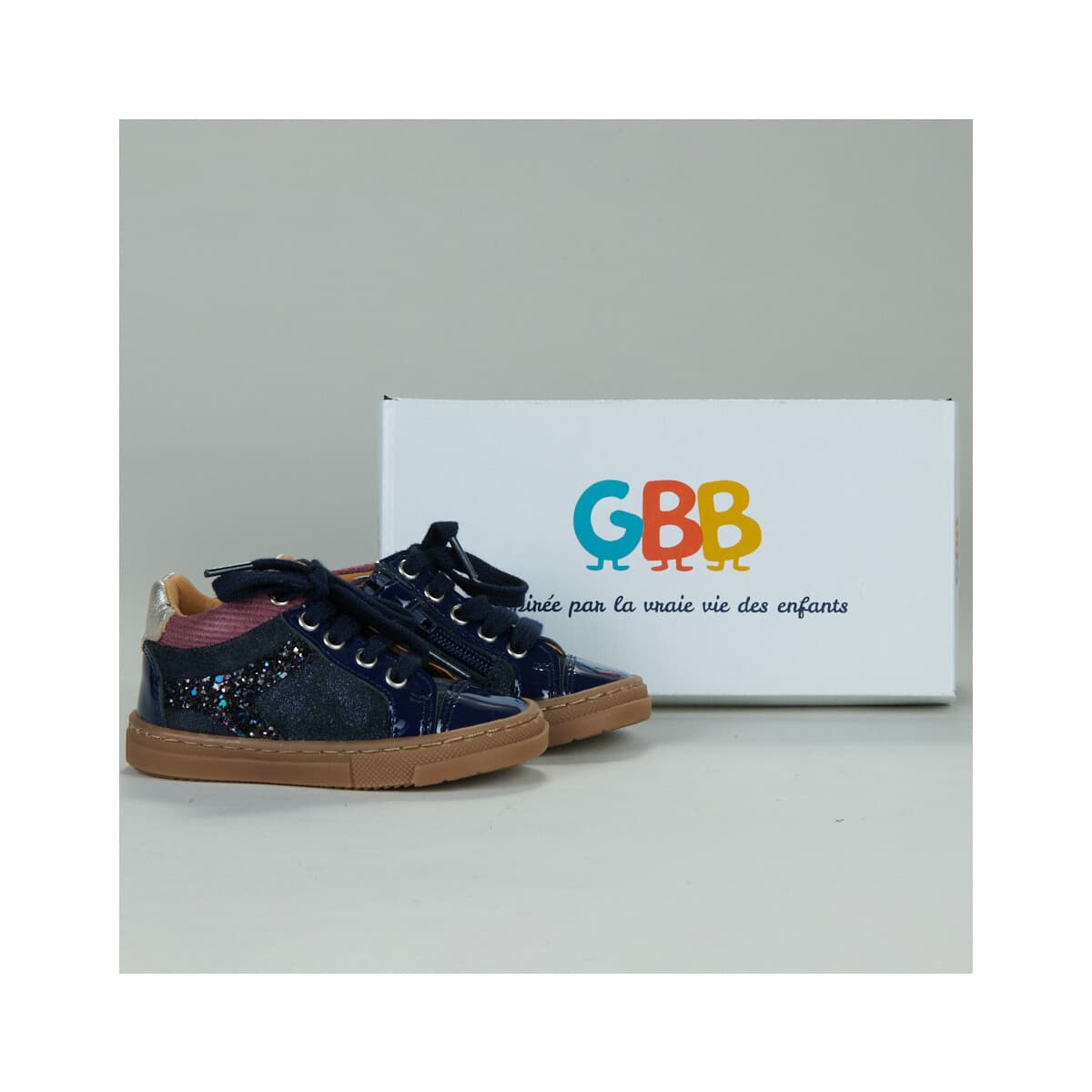 Ψηλά Sneakers GBB -