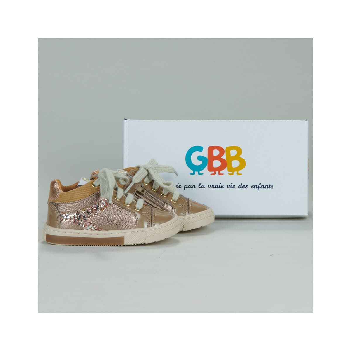Ψηλά Sneakers GBB -