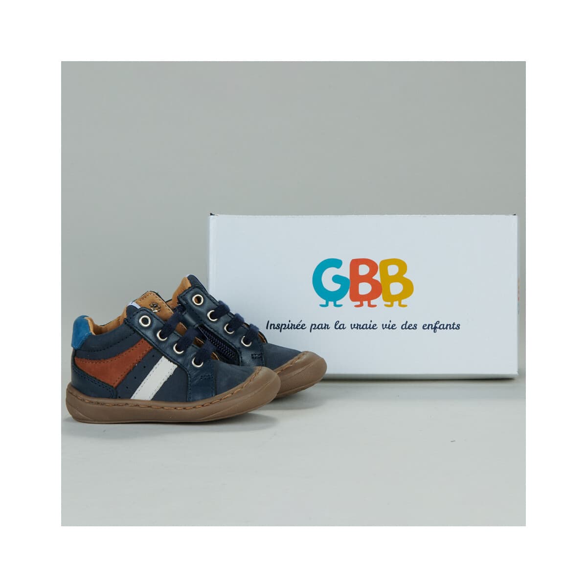 Ψηλά Sneakers GBB -