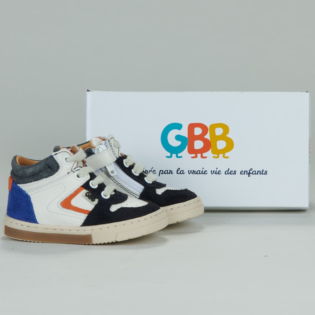 Ψηλά Sneakers GBB -
