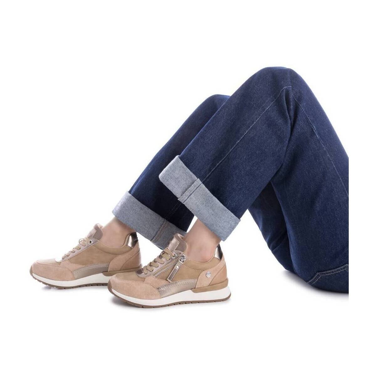 Women's Sneakers Refresh Brown