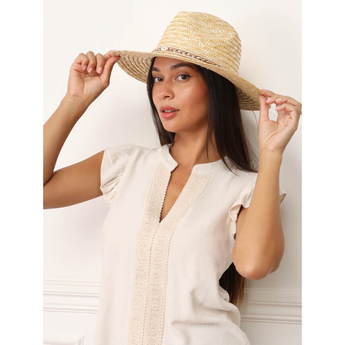 Women's Caps La Modeuse Beige