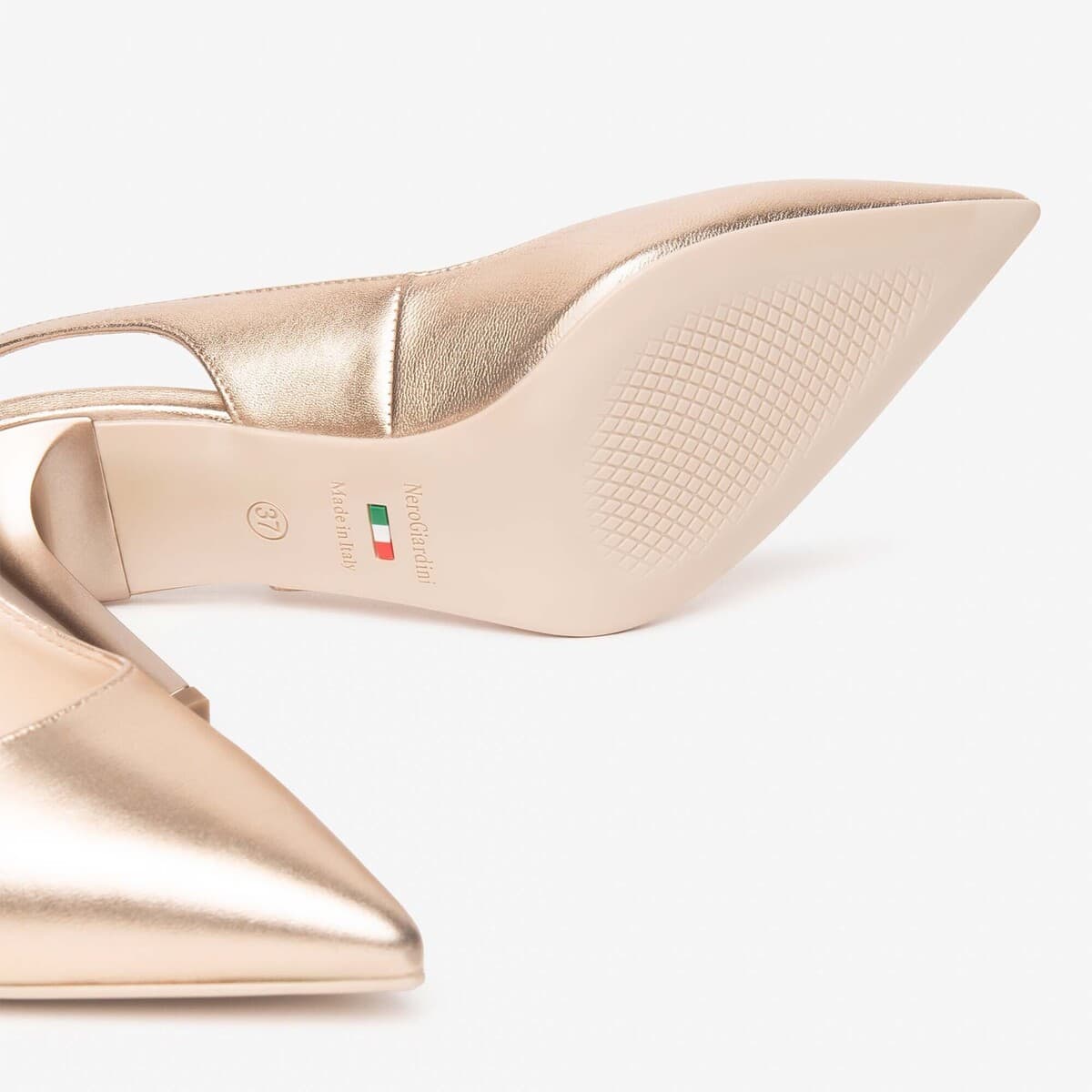 Women's Pumps NeroGiardini Gold