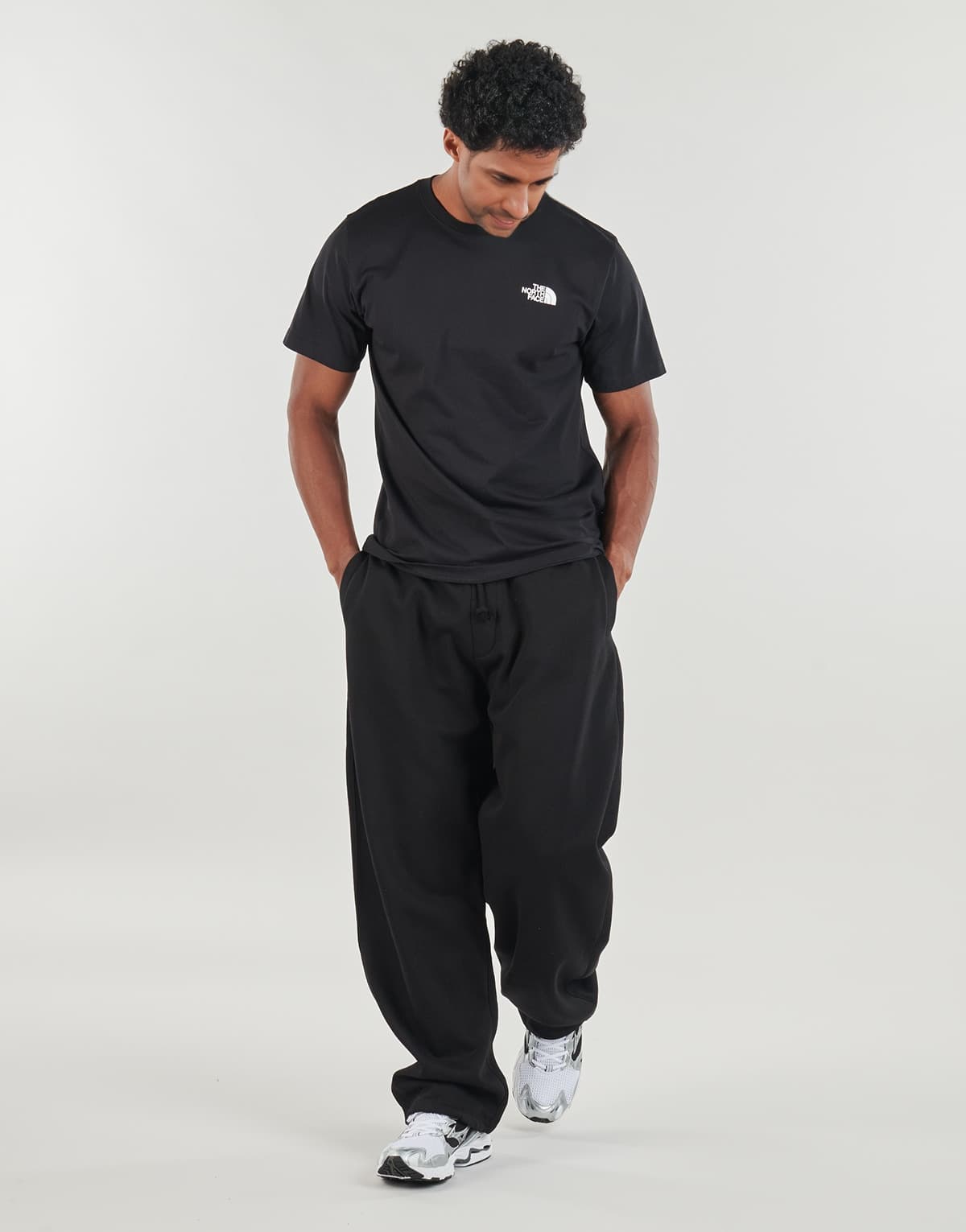 Men's T-Shirts The North Face Black