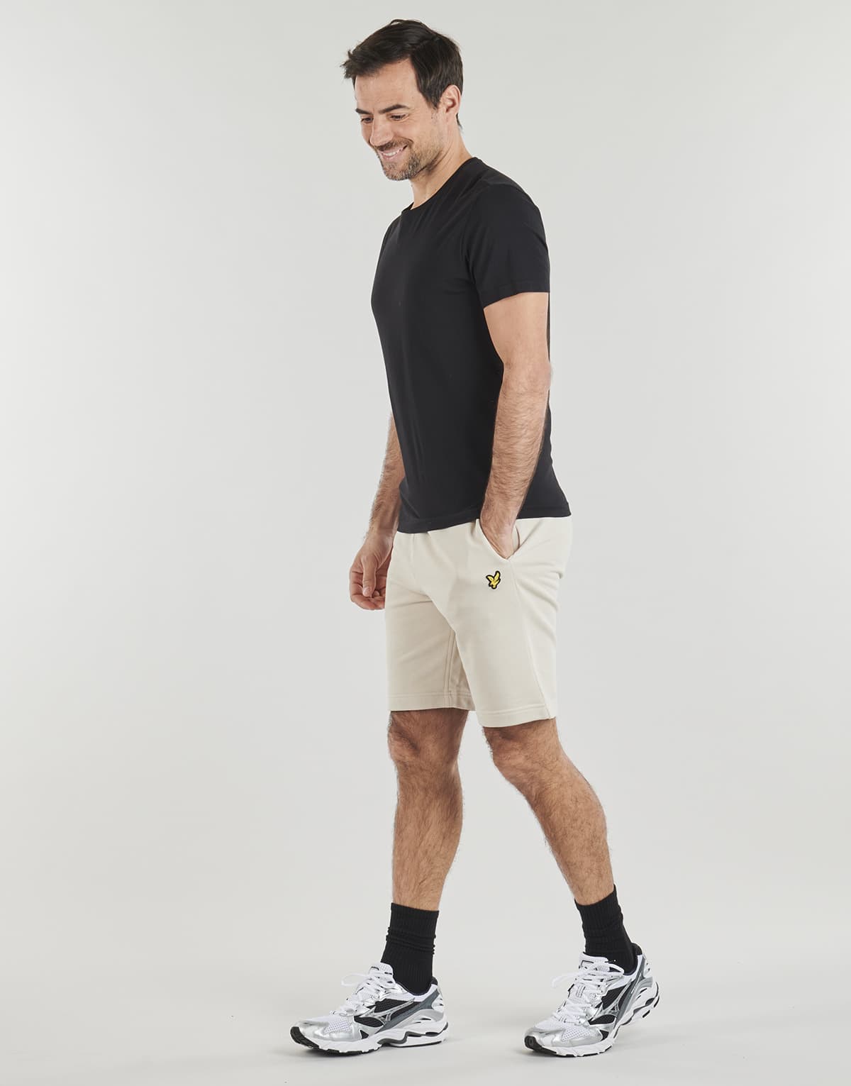 Men's Shorts Lyle & Scott Beige