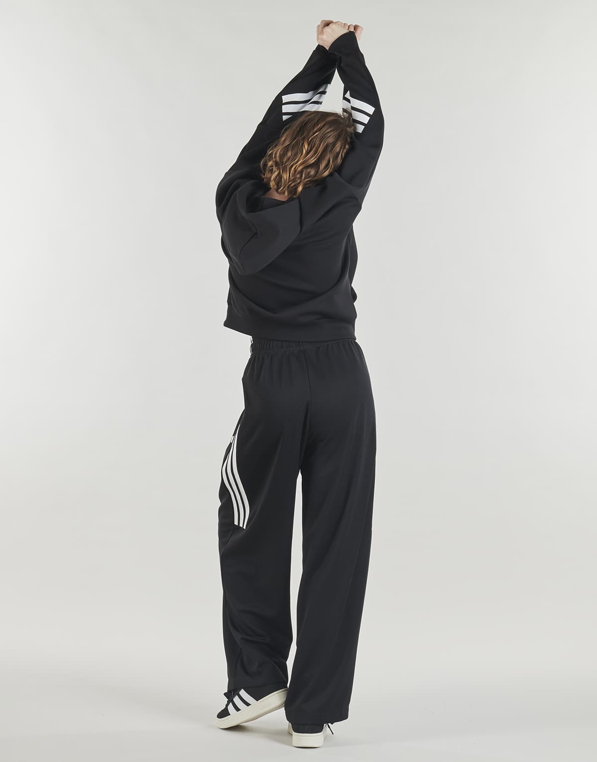 Women's Sweatshirts adidas Black