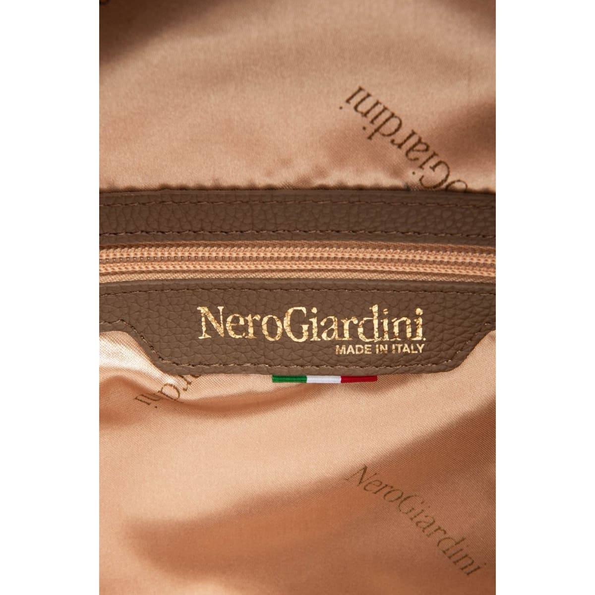 Women's Backpacks NeroGiardini Brown