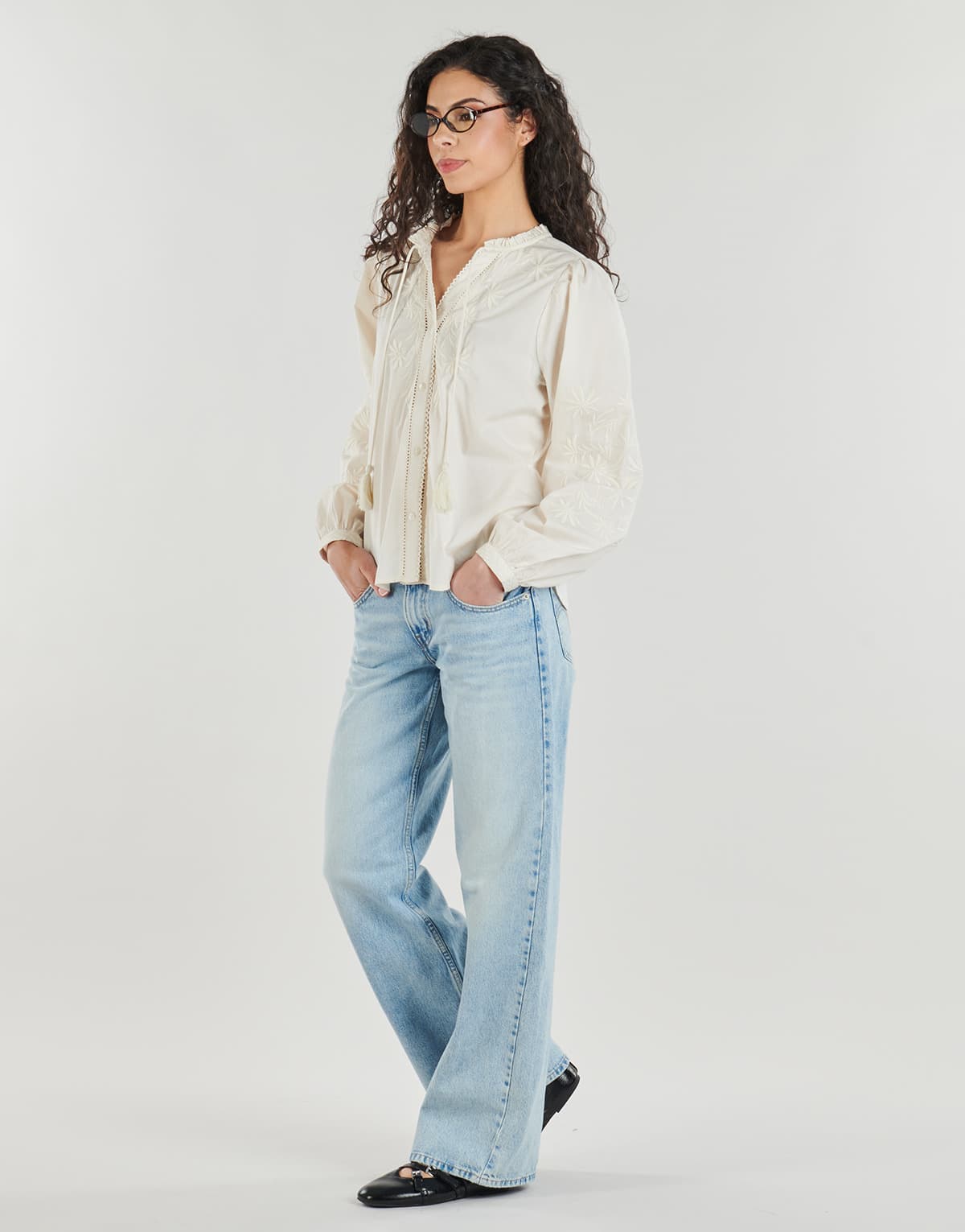 Women's T-Shirts Deeluxe White