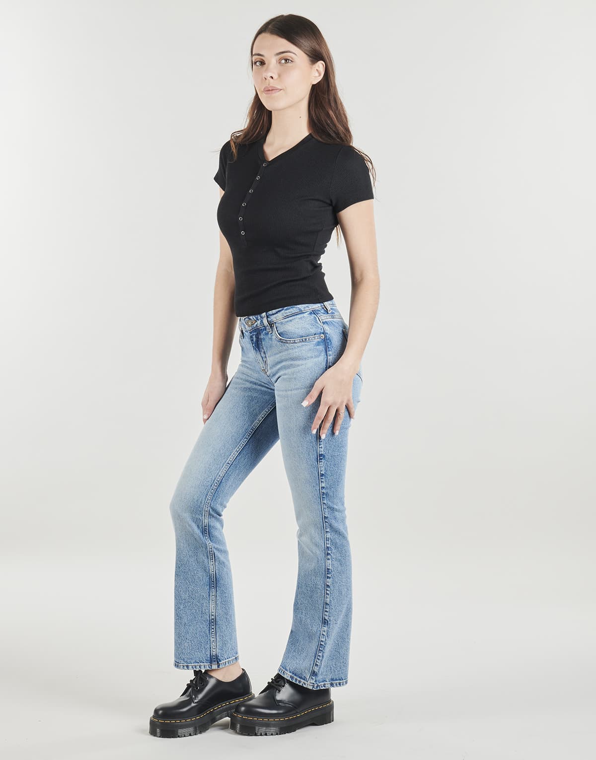 Women's T-Shirts Guess Black