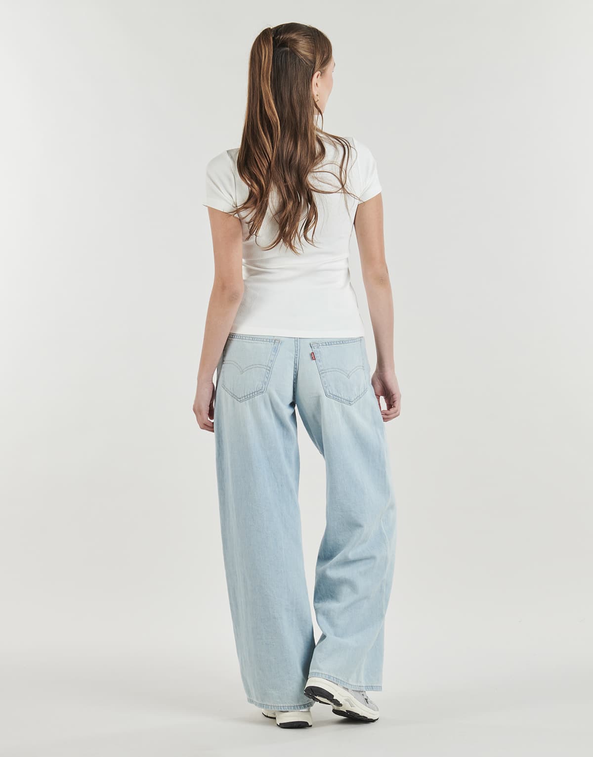 Women's T-Shirts Guess White