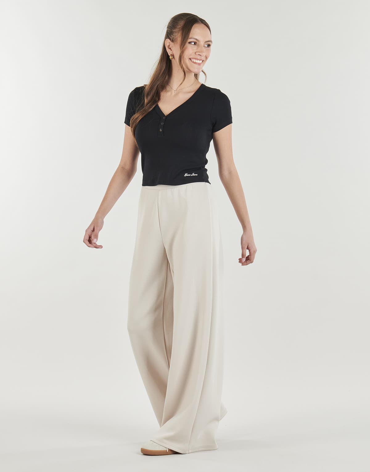 Women's T-Shirts Guess Black