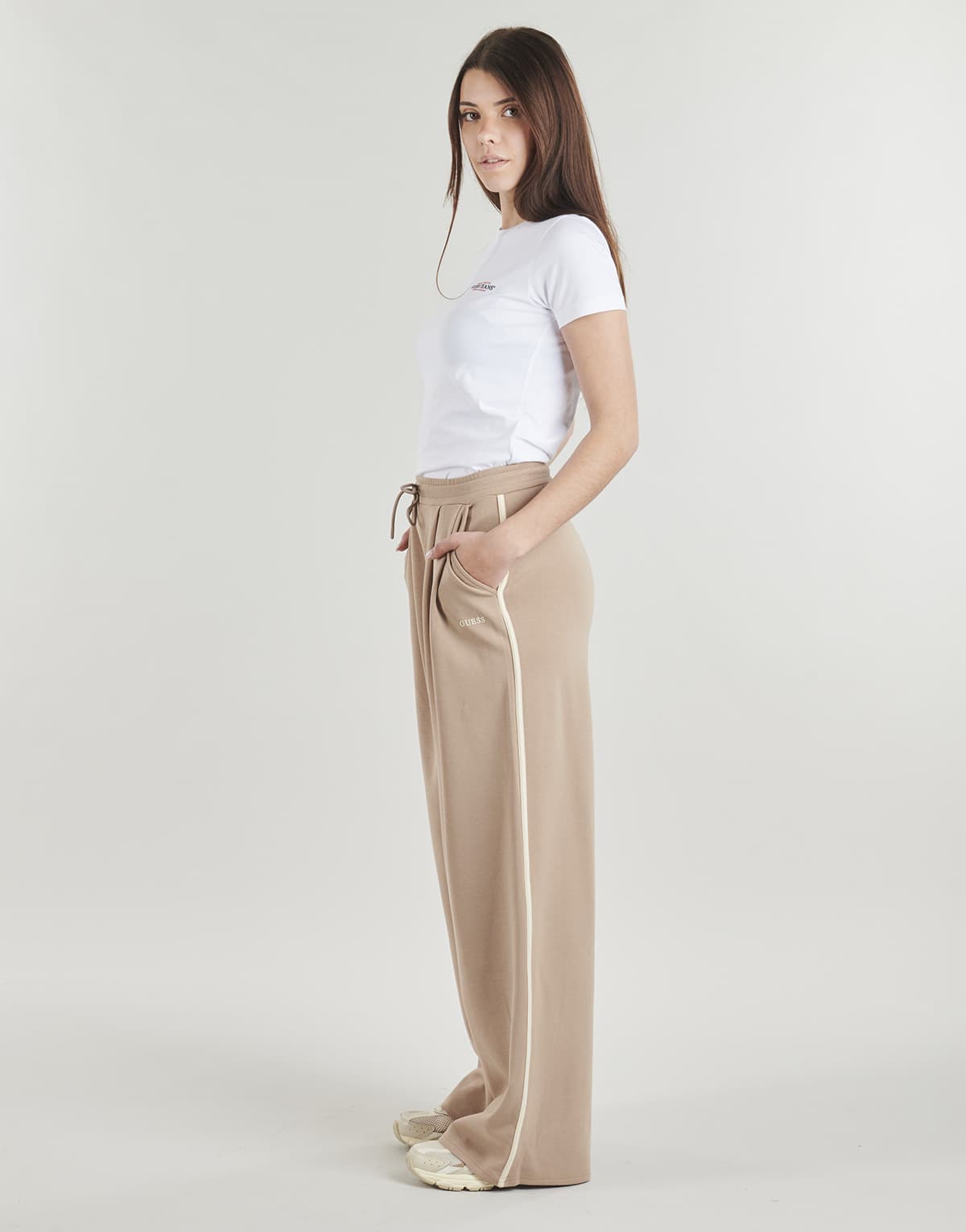 Women's T-Shirts Guess White