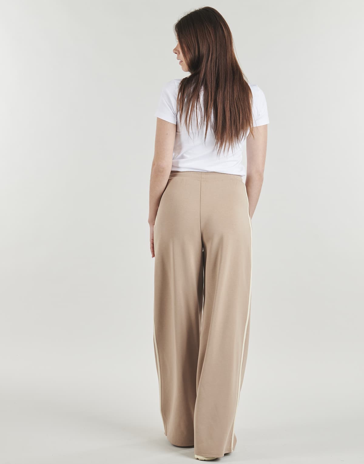 Women's T-Shirts Guess White