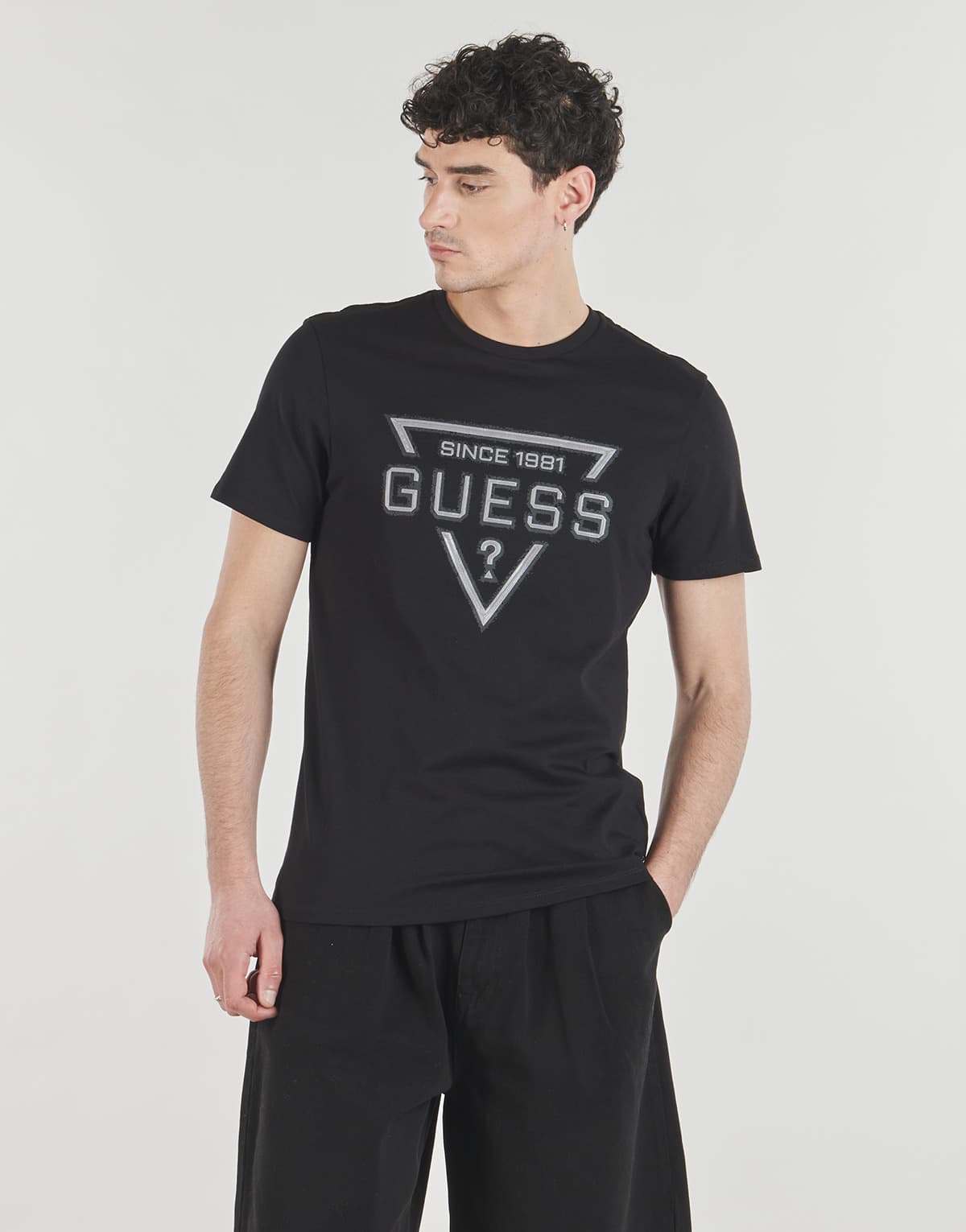 Men's T-Shirts Guess Black