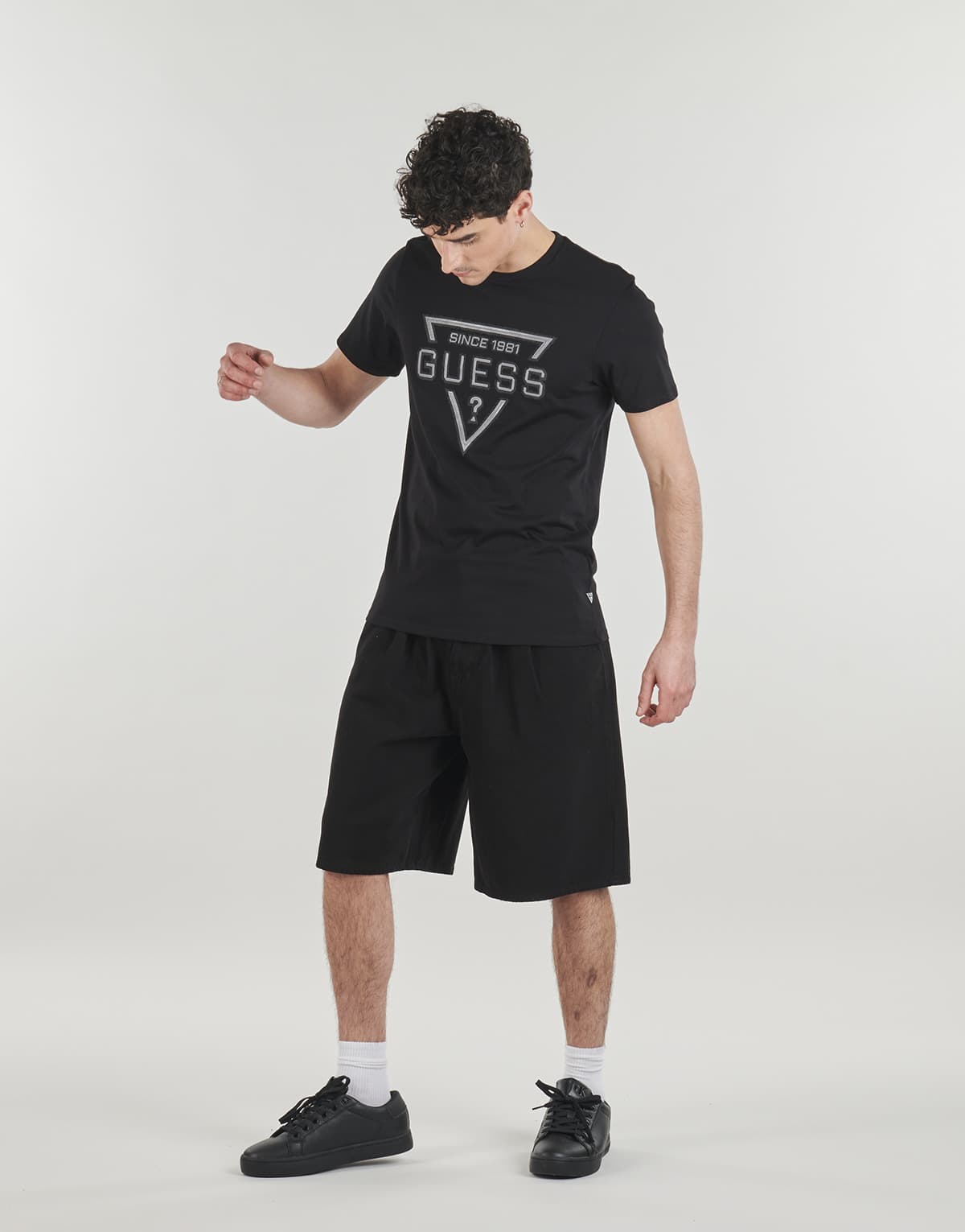 Men's T-Shirts Guess Black
