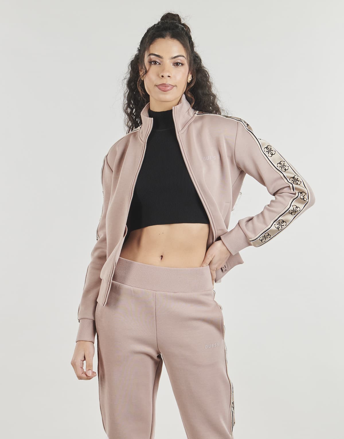 Women's Sports T-Shirts Guess Beige