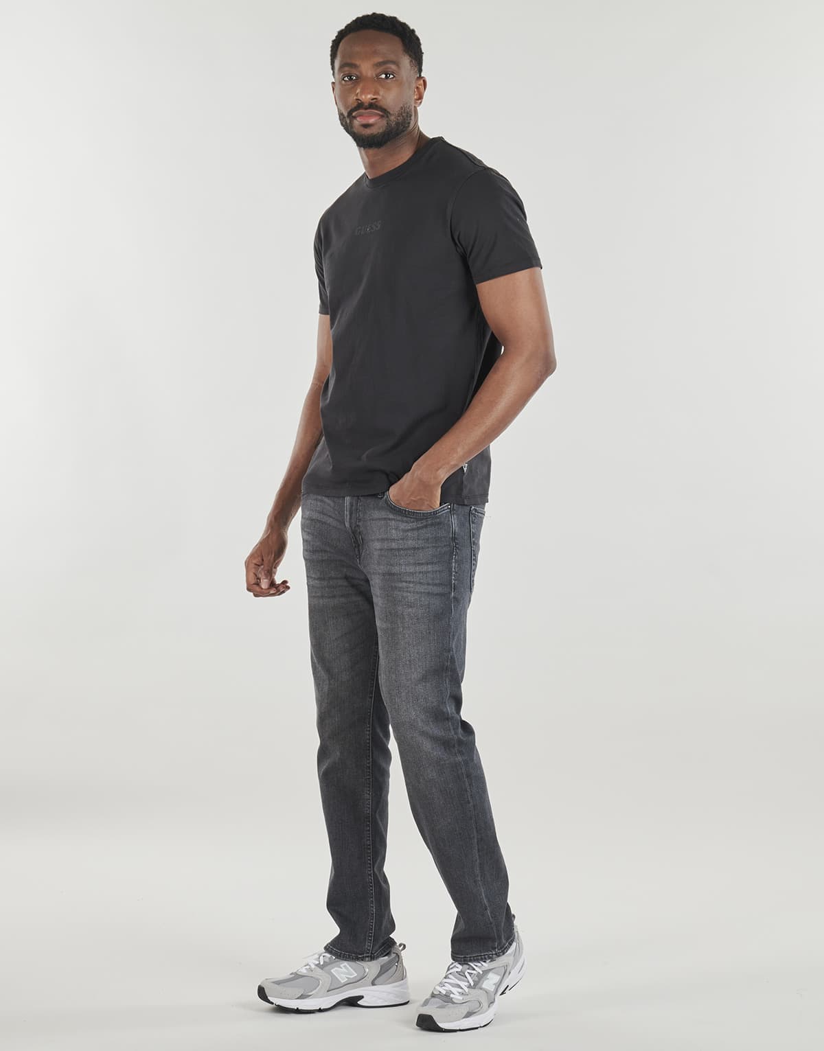 Men's T-Shirts Guess Black