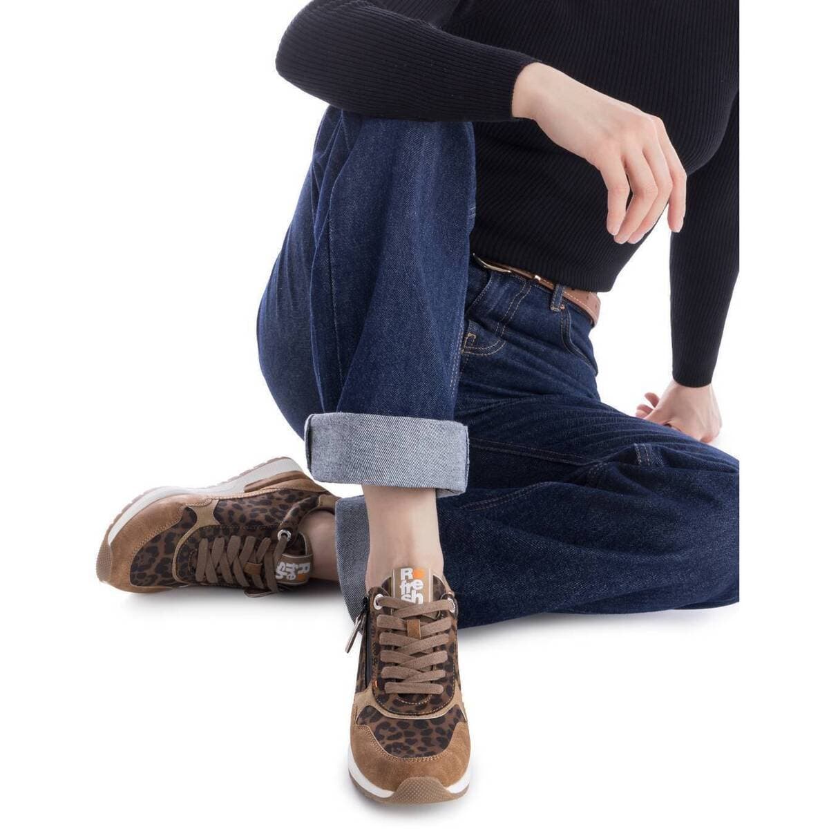 Women's Sneakers Refresh Brown