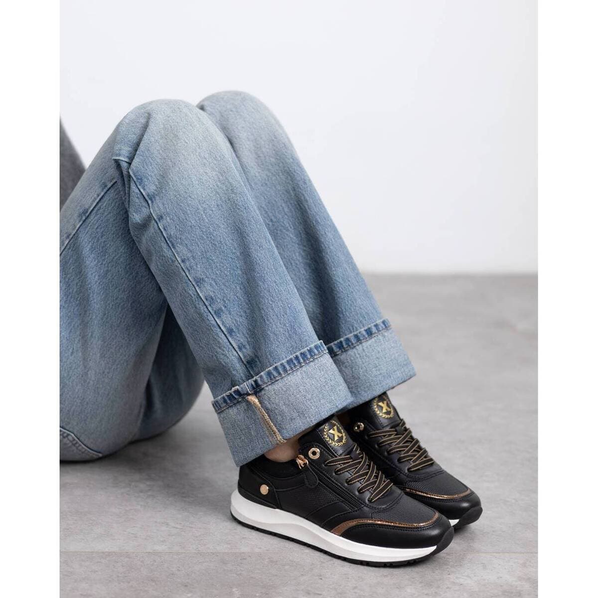 Women's Sneakers Xti Black