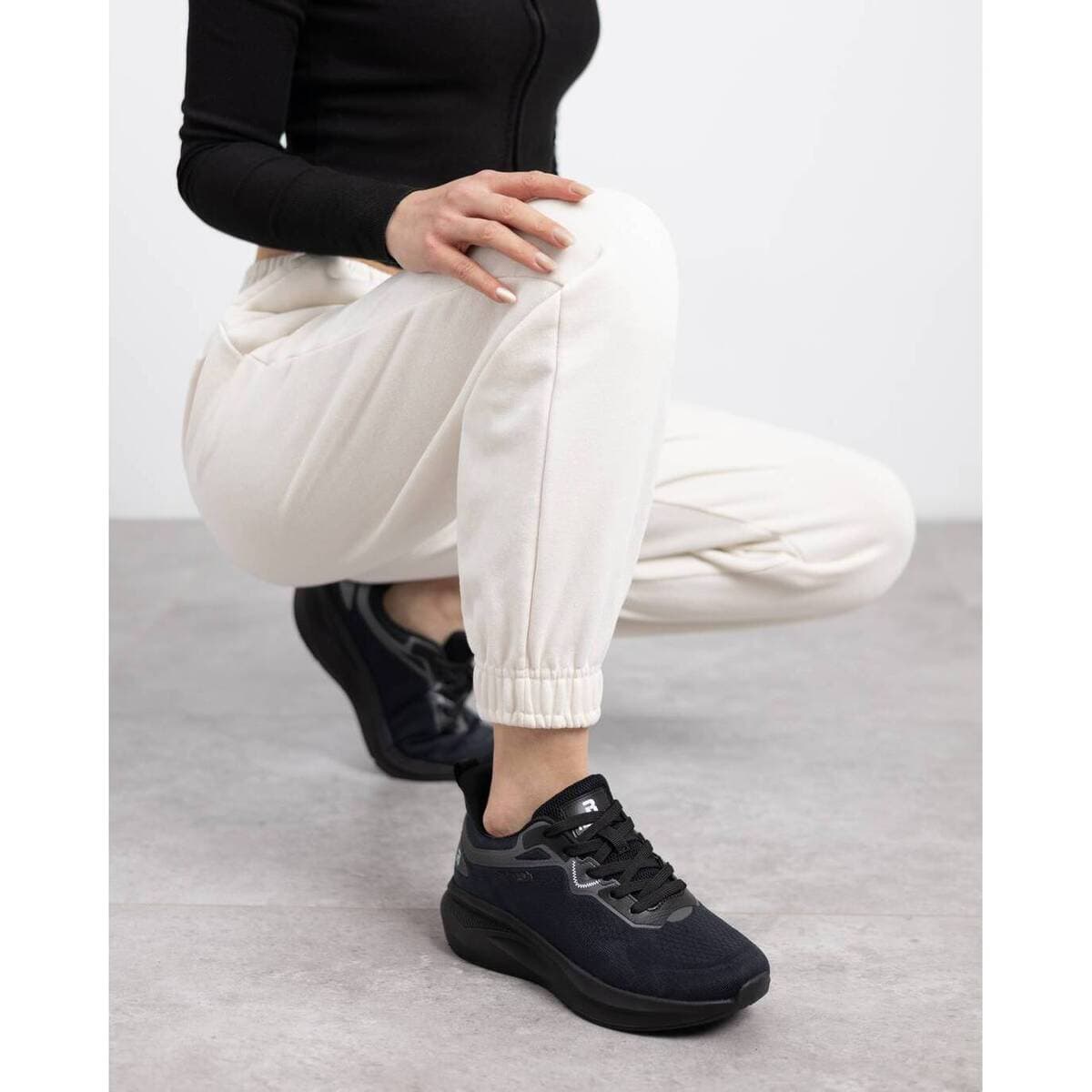 Women's Sneakers Refresh Black