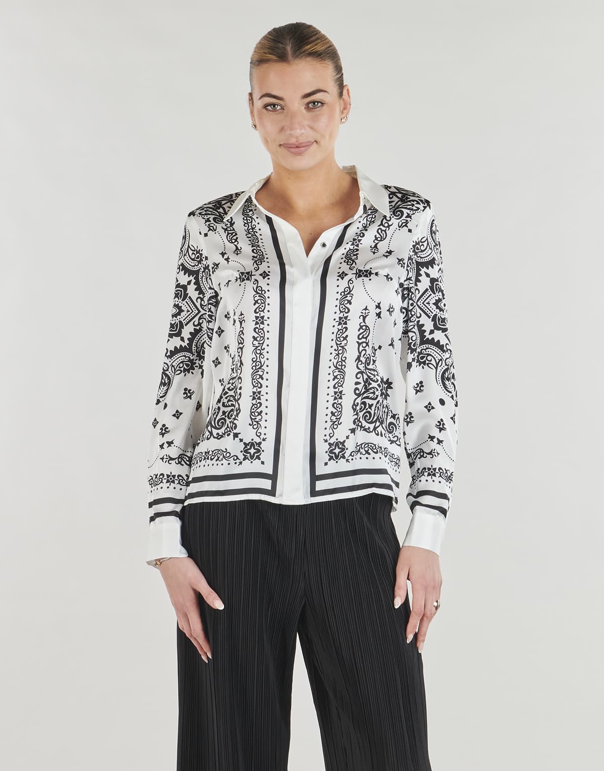 Women's Shirts Morgan White