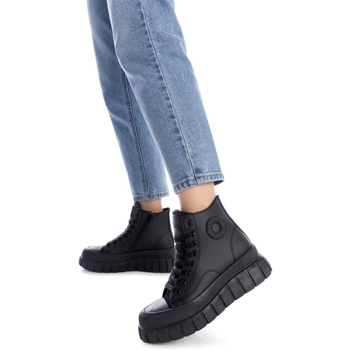 Women's Sneakers Refresh Black