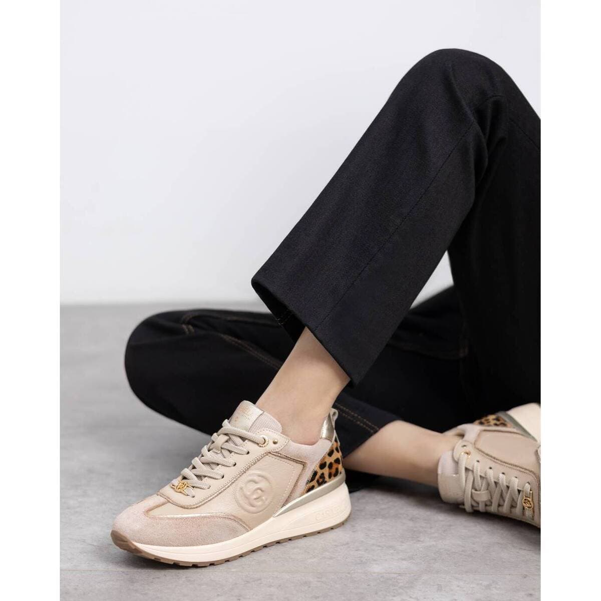 Women's Sneakers Carmela Brown