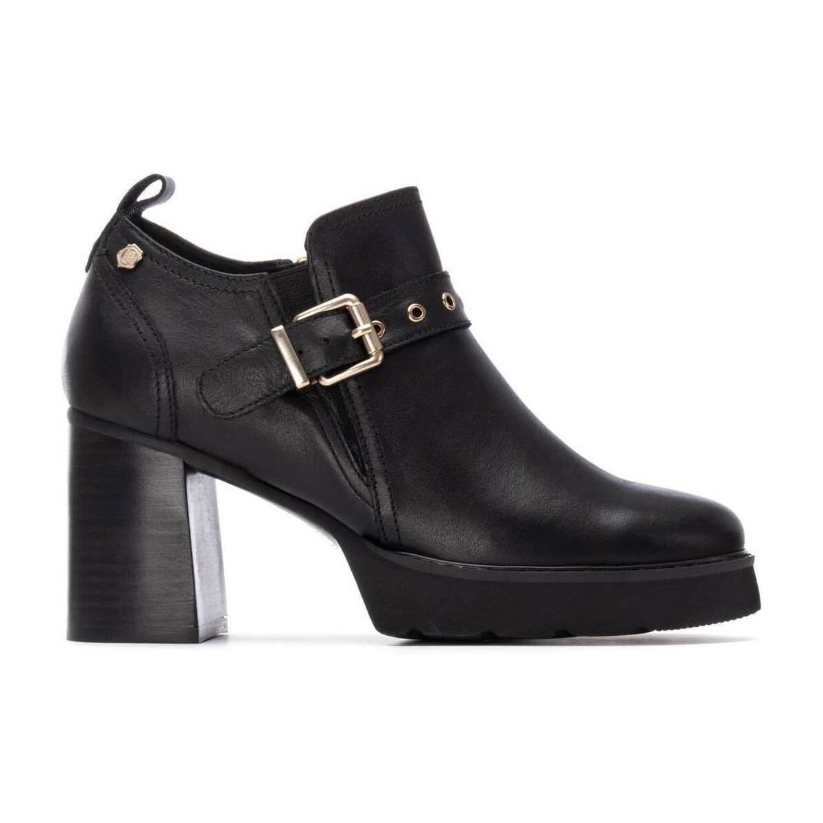 Μοκασσίνια Carmela 16270401