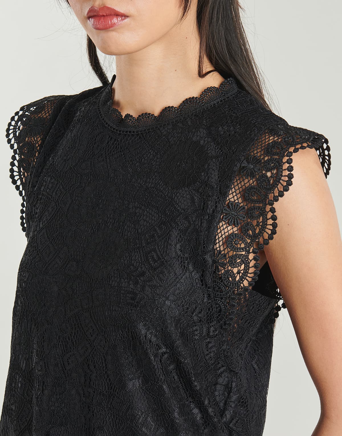 Women's T-Shirts Pieces Black